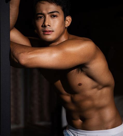 Body Beautiful: Argel Saycon – RDDANTES