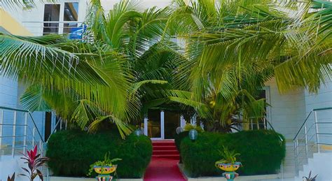 PALM BUSINESS PARK (Mogadishu) - Specialty Hotel Reviews & Photos ...