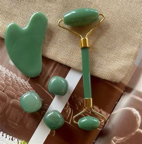 Buy Green Jade Gua Sha and Face Roller Miracle Tumble Set Online From ...