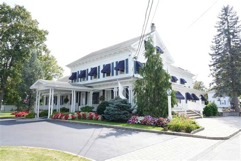 Facilities - Anderson Winfield Funeral Home