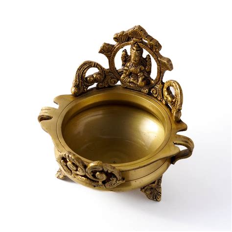 Handmade Brass Lakshmi Urli Bowl - Traditional Pooja & Home Decor – VARYRA
