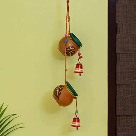 ExclusiveLane Terracotta Handpainted Bird Feeder - Backyard Bird Feeder ...