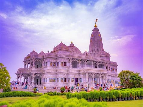 Book Your Mathura Vrindavan Gokul Tour Package Today