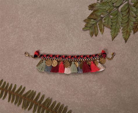 Buy Bracelets Online for Men, Women & Girls Online at the Best Price ...