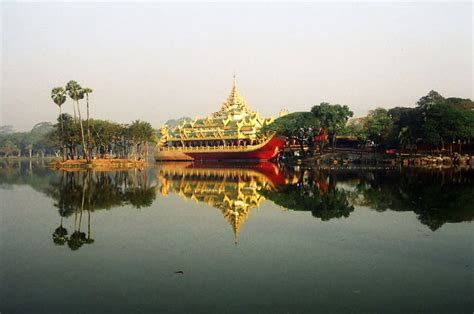 Myanmar Tour Place | Best Tourist Place to visit in Myanmar | HelloTravel