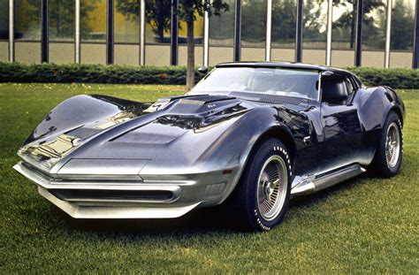 1962 Corvette Mako Shark The Corvette: A Sometimes Sensational,