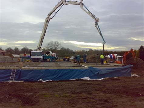 Building Basements 的图像结果