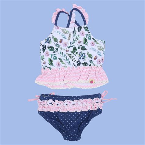 Models 12 Swim 的图像结果