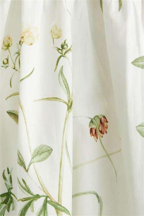 Smock-topped dress - White/Floral - Ladies | H&M IN