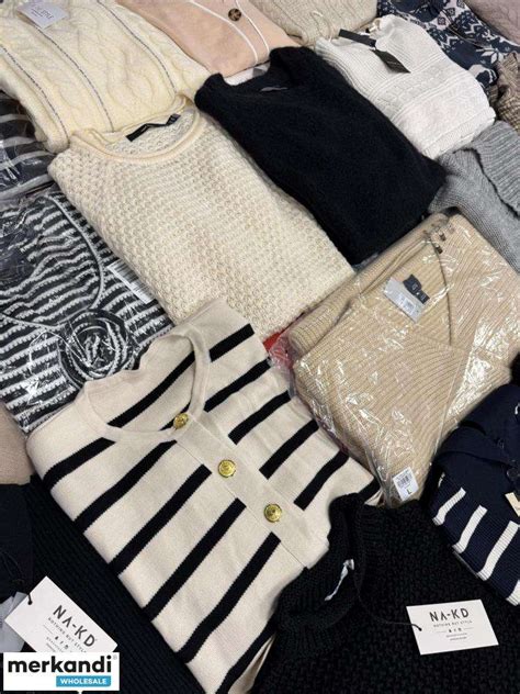 Women's sweaters, men's sweaters. Category A - NEW. A mix of styles and ...