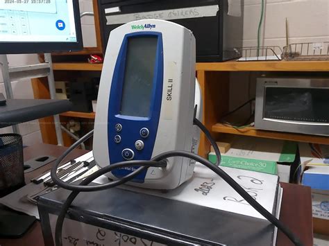 MISC MEDICAL EQUIPMENT 1 LOT | GovDeals