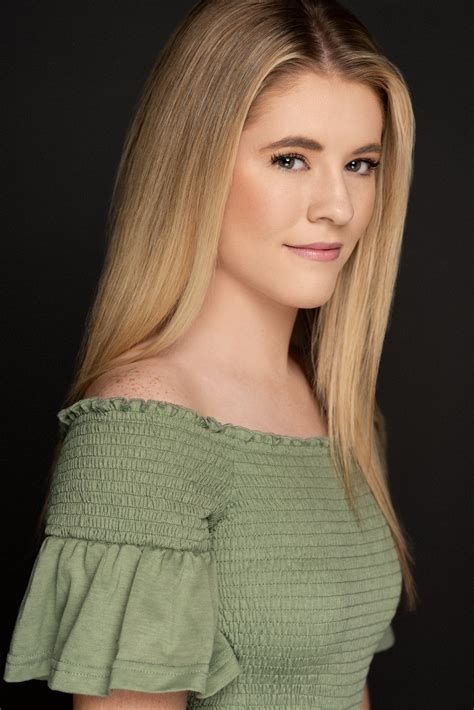 Teenage Modeling 的图像结果