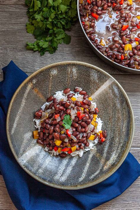 Best Canned Black Beans Recipe - Balancing Bowls