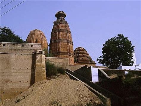 Sri Madan Mohan temple in Vrindavan, Madan Mohan Temple Address