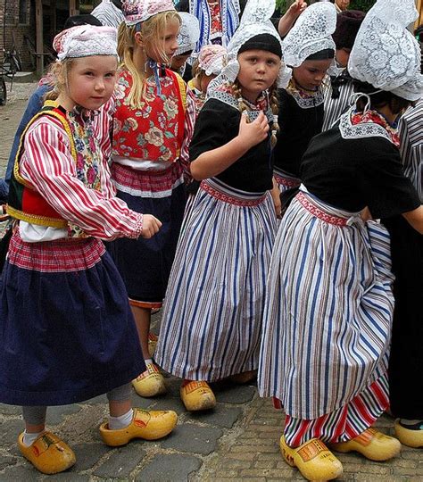 Dutch traditional costume | Traditional outfits, Costumes around the ...