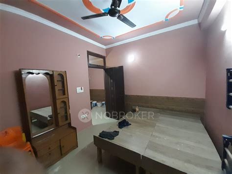 Property for rent in Mamura, Sector 66 for Rs 10000 available Immediately