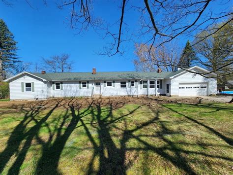 2710 Hershey Rd, Erie, PA 16509 | Homes.com