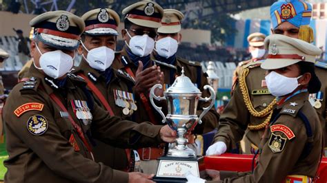 117 CRPF Officers Take Oath To Serve Nation