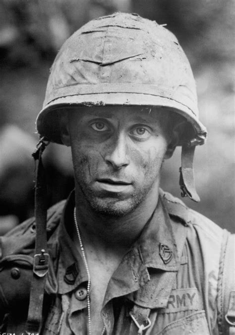 Hamburger Hill (1987)