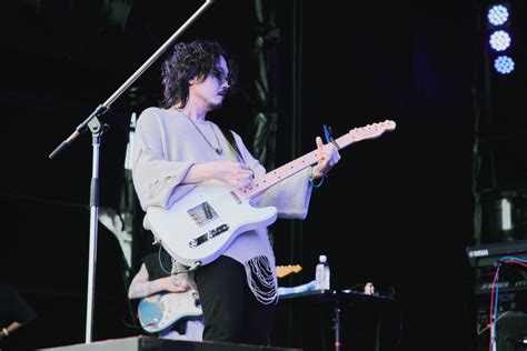 TOOBOE - JAPAN JAM 2025 ライブ写真＆セットリスト｜音楽情報サイトrockinon.com(ロッキング・オン ドットコム)