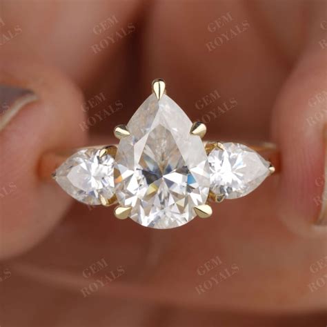 Pear Cut Moissanite Three Stone Engagement Ring – Gem Royals