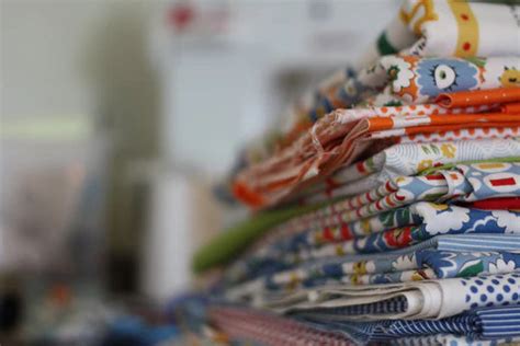 Fabric Buying Guide: Here’s How to Choose the Best One – Sahni Fabs