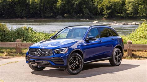 Refreshed 2020 Mercedes GLC 300 | Test Drive Review | CARFAX