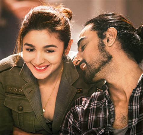 Are You In Love? Have A Look At These Signs