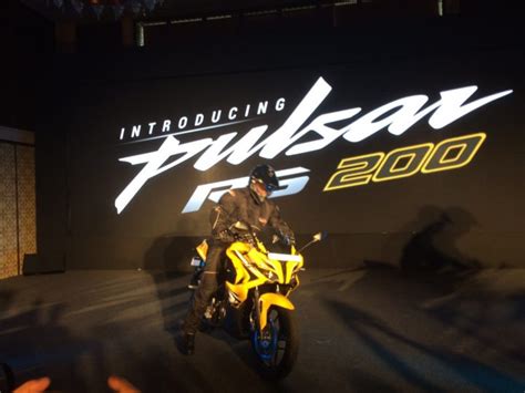 Bajaj Pulsar RS 200 Launch Takes Place. Prices Start At INR 1.18 Lacs ...