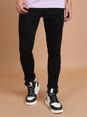 Buy HIGHLANDER Men Black Solid Mid-Rise Clean Look Stretchable Jeans ...