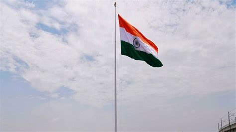 75th Independence Day: सदी पहले भारत के राष्ट्रीय ध्वज में थे दो रंग ...