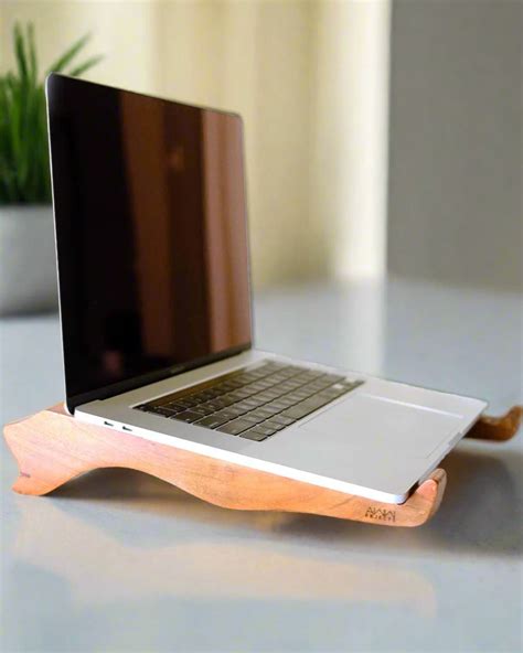 Laptop Stand – Roohani Rang