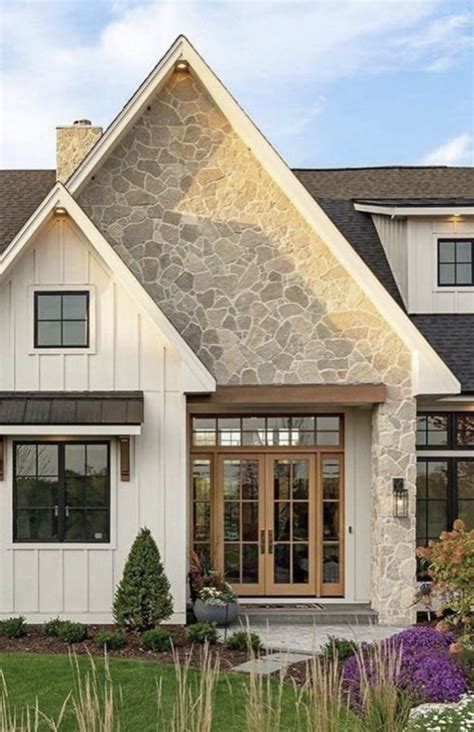 Pin by Holly Beine on around the house | House exterior, Lake houses ...
