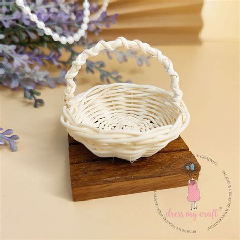 Miniature Wicker Fruit Basket – CRAFTERS CORNER