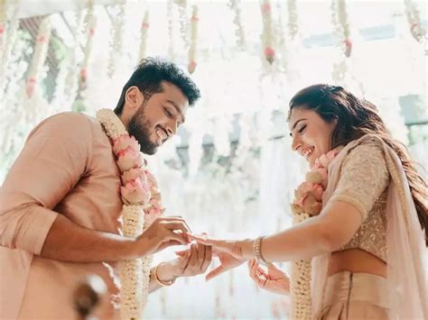 Kalidas Jayaram and Tarini Kalingarayar seal the deal in a magical ...