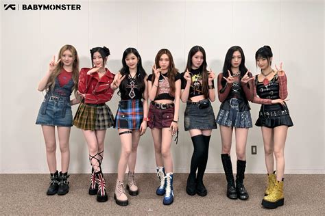 /BABYMONSTER/#417615 | Fullsize Image (4096x2731) - Asiachan - leader of babymonster