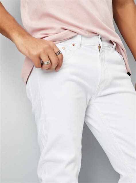 Buy Men Solid Skinny Fit Jeans Online at just Rs. 1299.0 ...