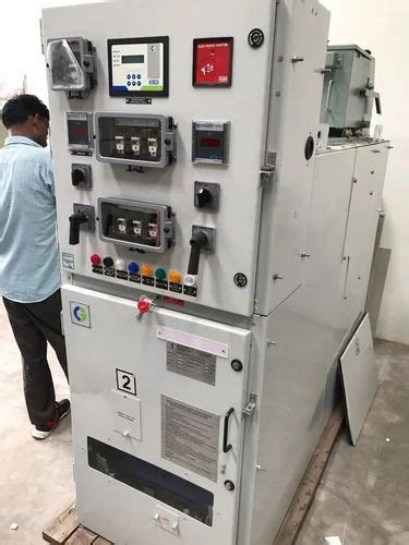 VACUUM CIRCUIT BREAKERS - Siemens HT 33 KV Outdoor Porcelain Clad VCB ...