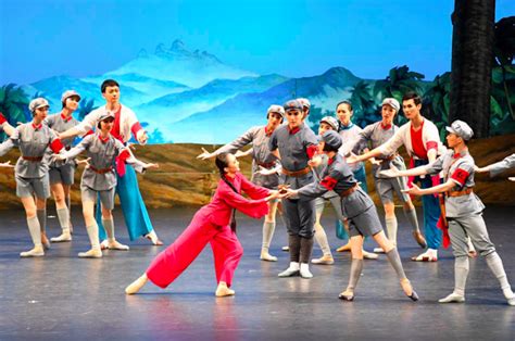 芭蕾舞剧《红色娘子军》凭什么55年“屹立不倒”？ - 周到上海