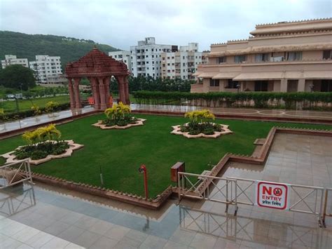 BAPS Shri Swaminarayan Mandir (Pune) - 2020 What to Know Before You Go ...