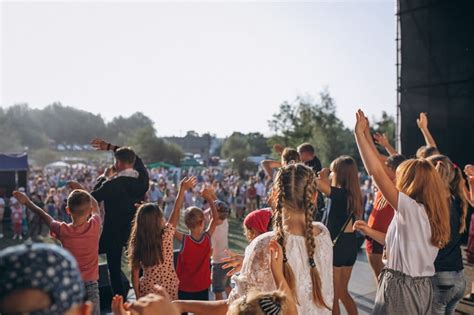 Local Community Events 的图像结果