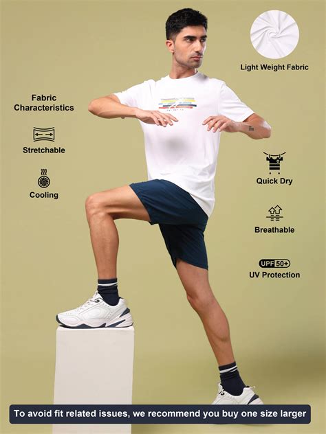 Men Printed Slim Fit Round Neck T-shirt with TECHNO COOL+