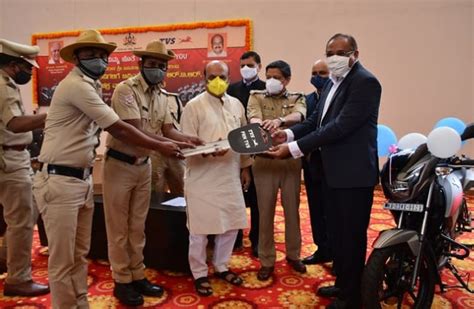 TVS Apache RTR 160 inducted by Bangalore City Police | Autocar Professional