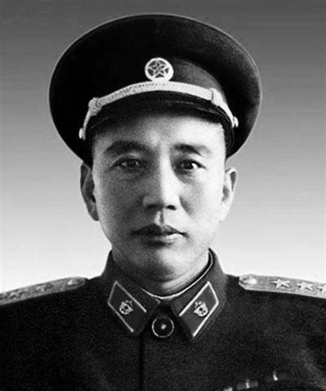 抗战剧《亮剑》中：第386旅旅长被授予大将：团长李云龙仅授少将军衔 - 知乎