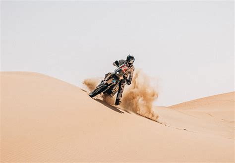 Rally teams and riders