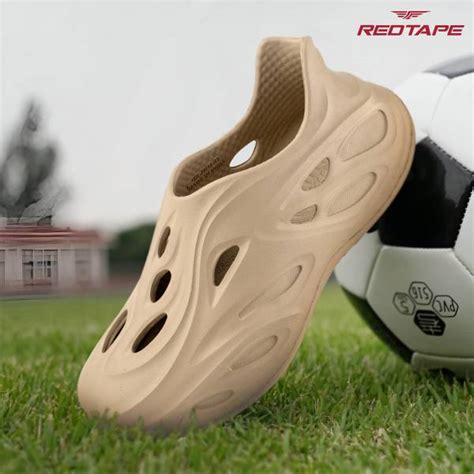 RED TAPE Men Beige Clogs - Price History