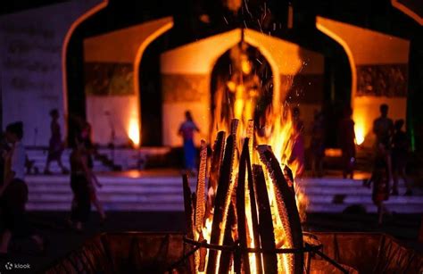 Xishuangbanna "Lancang River and Mekong River" Song and Dance Bonfire ...