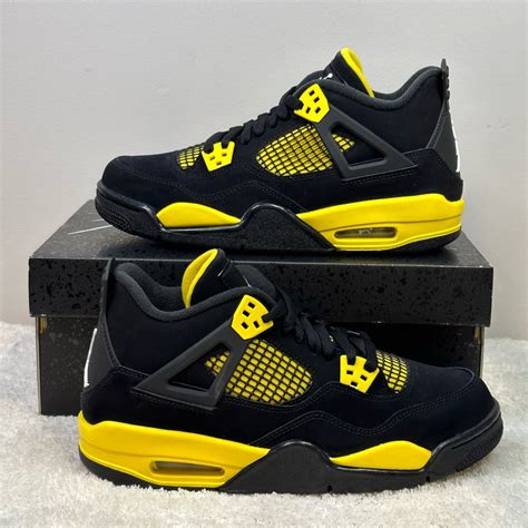 Air Jordan 4 Retro | Nike fashion shoes, Gents shoes, Black nike shoes