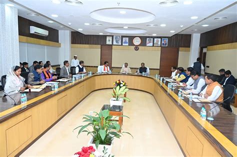 Chhattisgarh: CBI To Probe CGPSC Exam 2021; Cabinet Takes Major ...