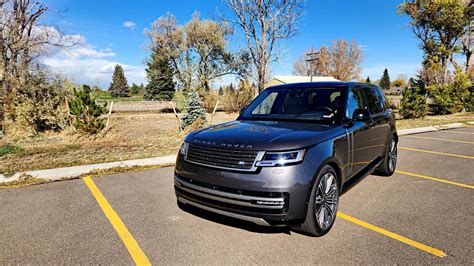 2022.5 Land Rover Range Rover is Next-level Luxury | Drive Mode